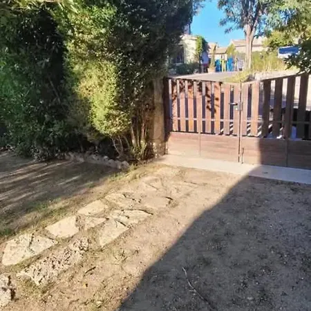 Hotel Maison De 2 Avec Jardin Clos Et Wifi A Revest Des Brousses Galijasevici