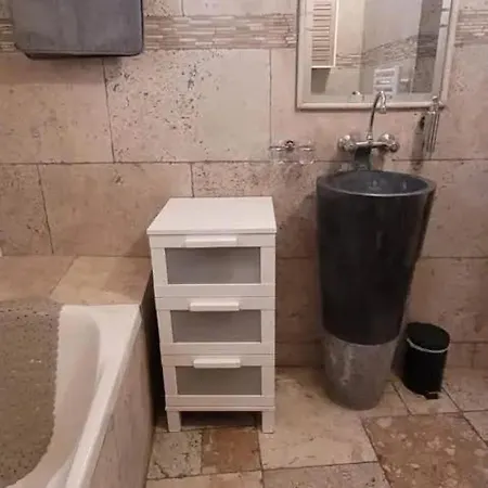 Maison De 2 Avec Jardin Clos Et Wifi A Revest Des Brousses Hotel 3*